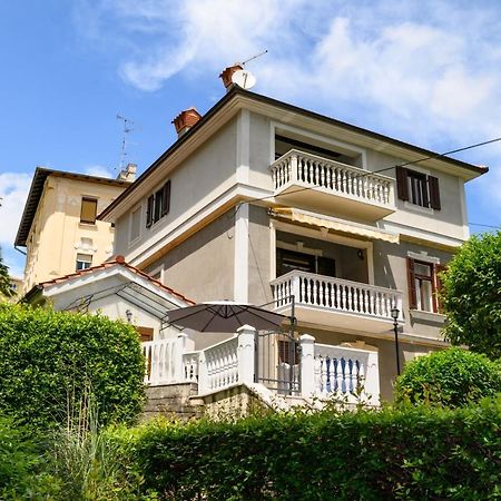 Apartments Villa Salona 奥帕提亚 外观 照片
