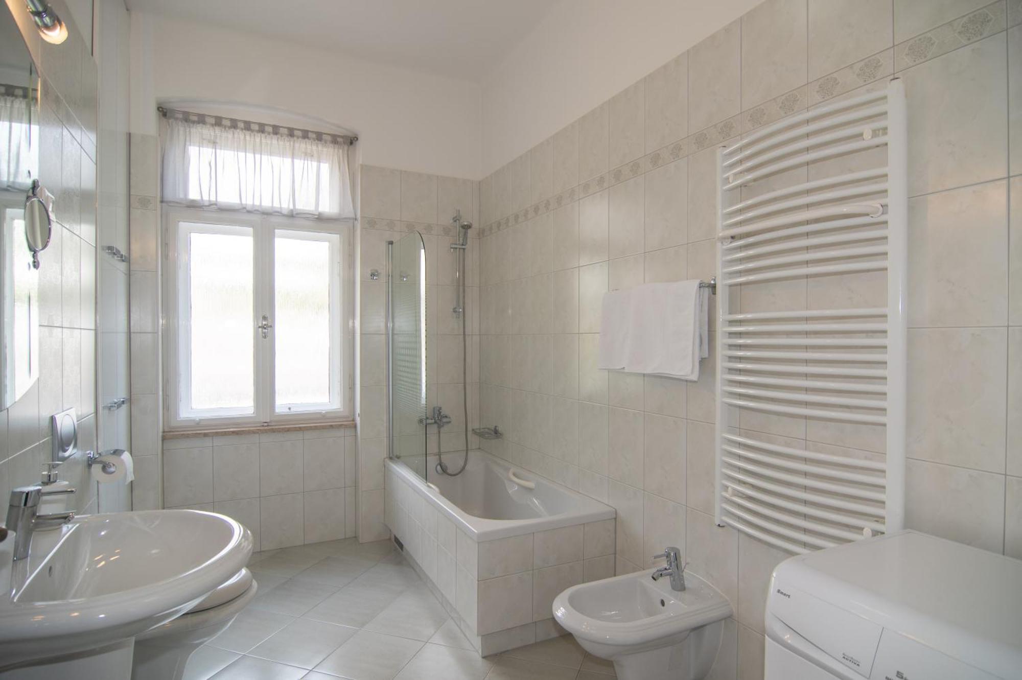 Apartments Villa Salona 奥帕提亚 外观 照片